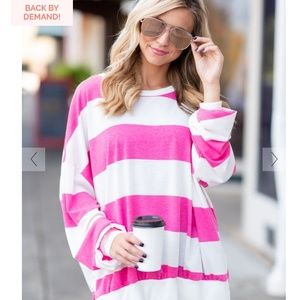 boutique oversized sweatee